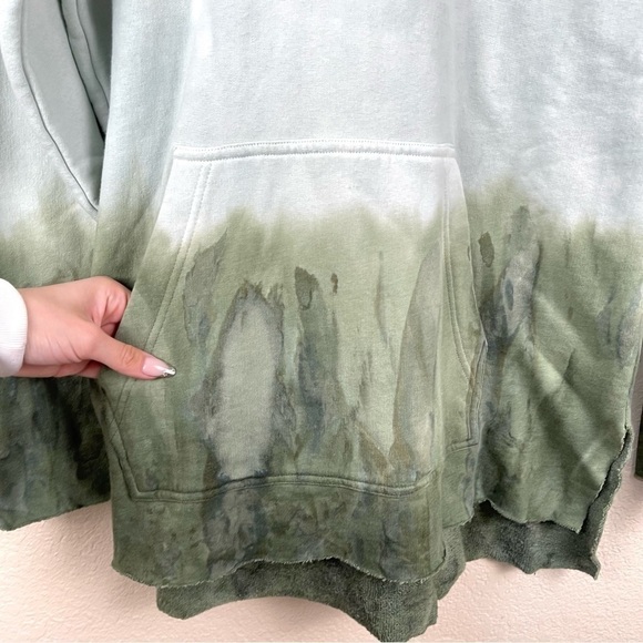 Young Fabulous & Broke Warren Tie Dye Oversized Pullover Hoodie Sz Medium Women - Picture 6 of 12